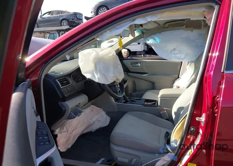 2015 Toyota Camry Le из США, поврежденный, VIN 4T1BF1FK9FU968181